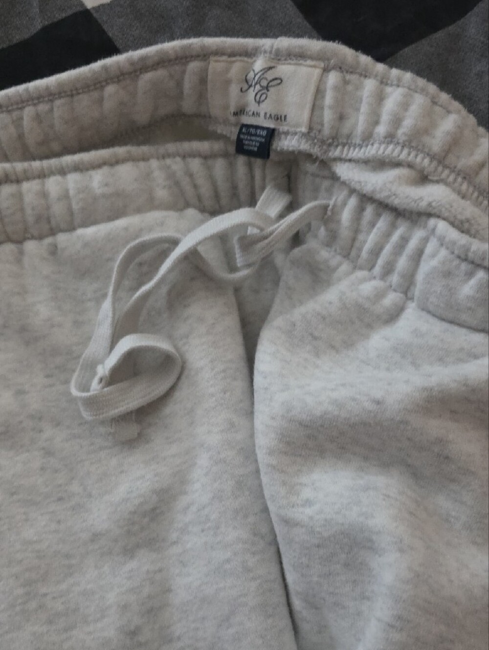 American Eagle Outfitters Light Gray Sweatpants - Elastic Waist - Picture 4 of 5